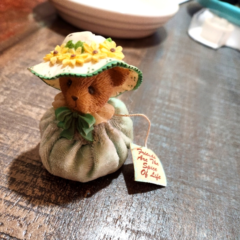 Cherished teddies